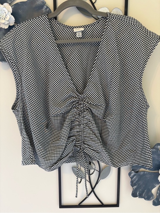 a new day Tops - a new day Black & White Gingham Ruched Front Crop Top